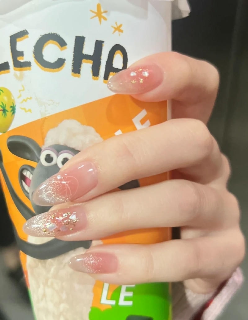 nail ẩn xà cừ nhẹ nhàng nhất