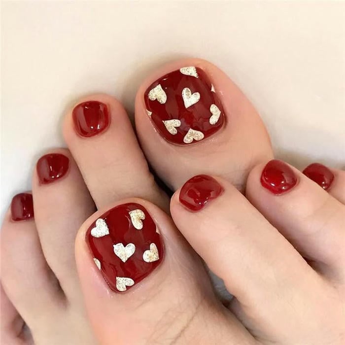 nail chân đỏ đô