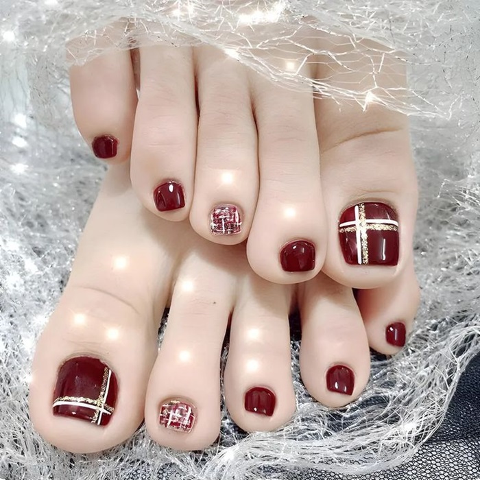 nail chân kẻ lấp lánh