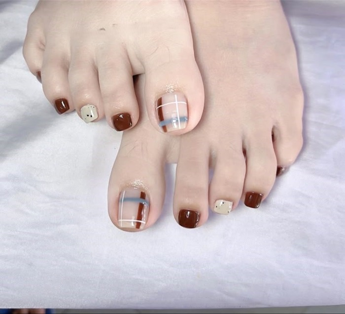 nail chân kẻ nét