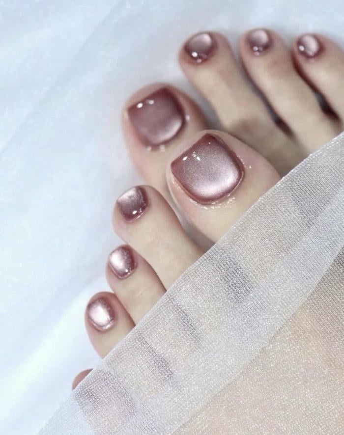 nail chân mắt mèo hồng