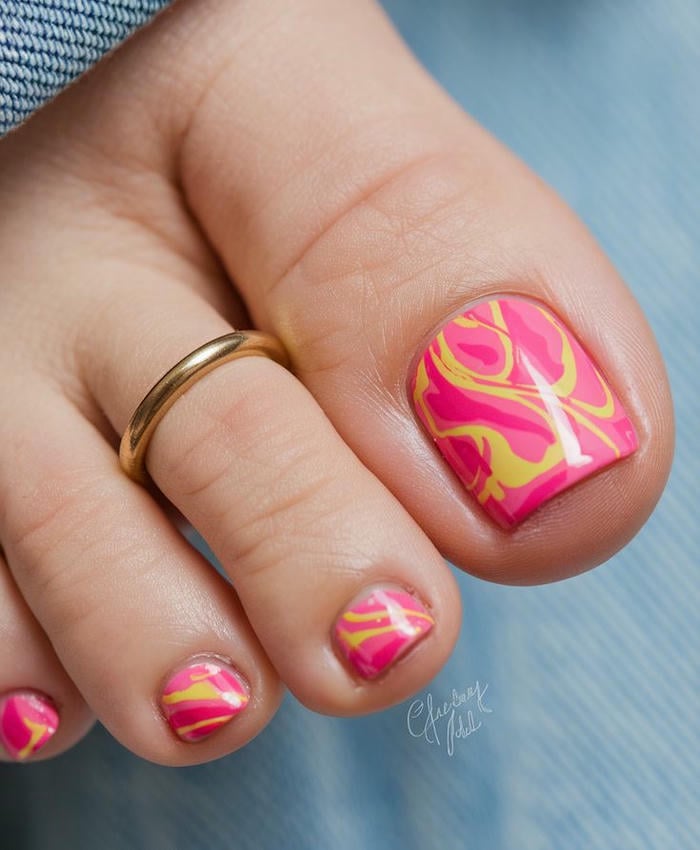 nail chân màu hồng nhạt