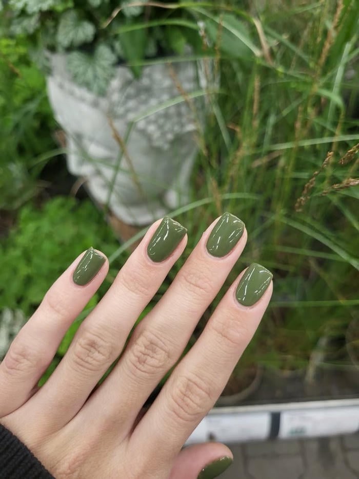 nail chân màu xanh lá