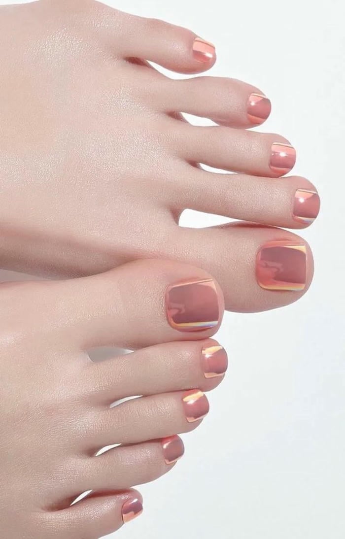 nail chân tráng gương