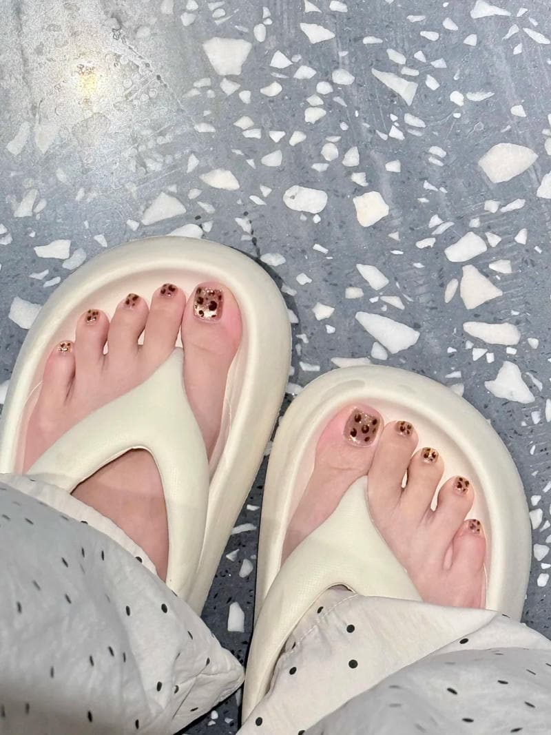 nail chân trứng cút cá tính