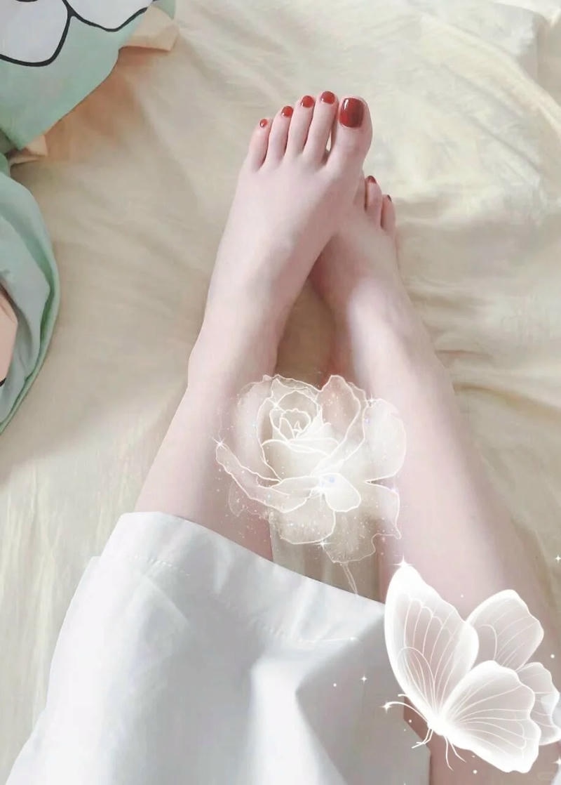 nail chân trung tuổi dễ thương