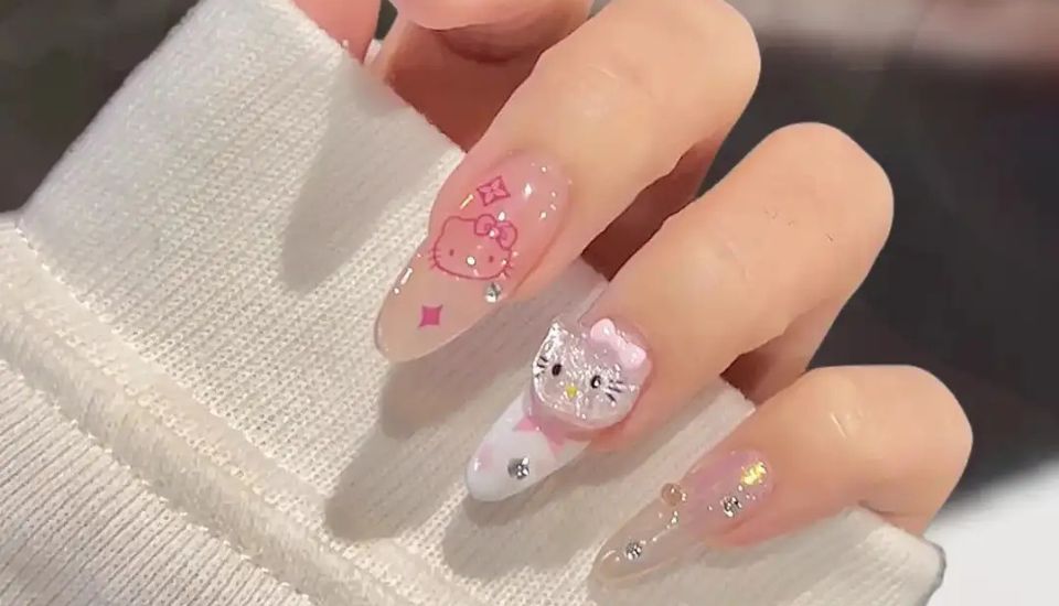 nail-hello-kitty-0
