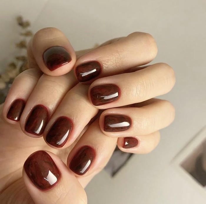 nail màu nâu