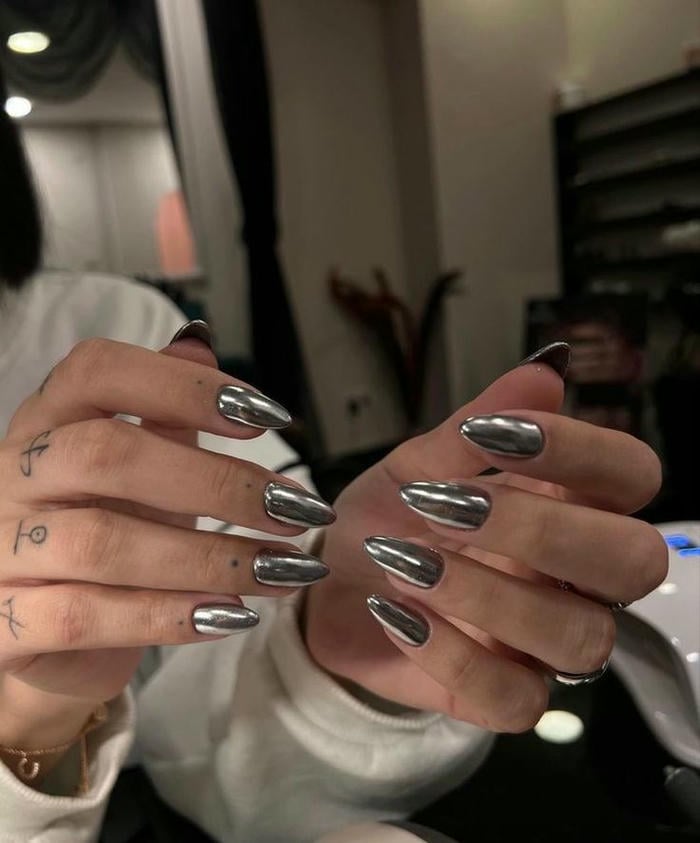 nail màu xám bạc đẹp nhất