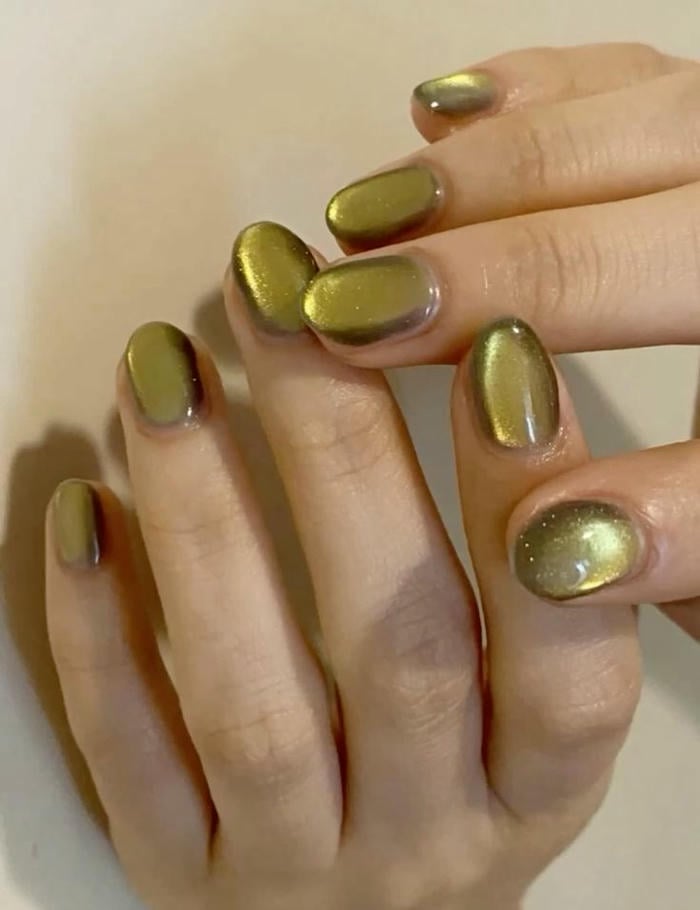 nail màu xanh lá