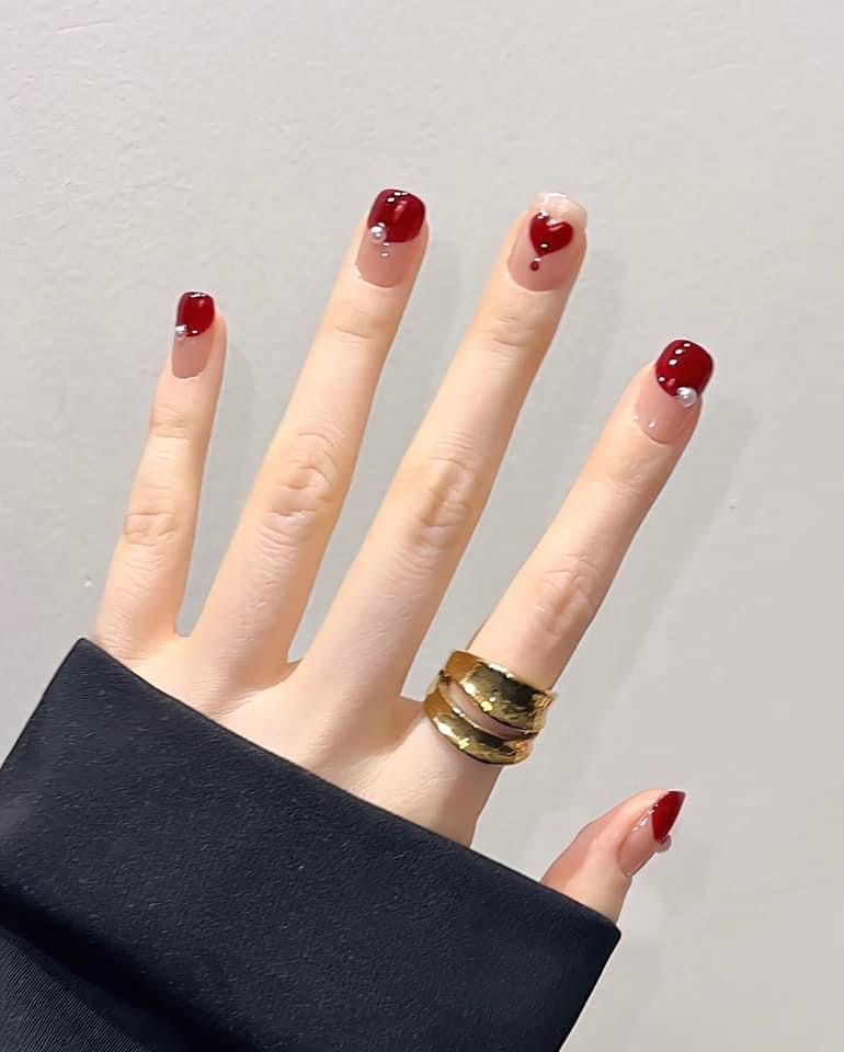 nail tết phong cách tối