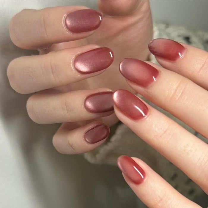 nail thạch hồng mắt mèo