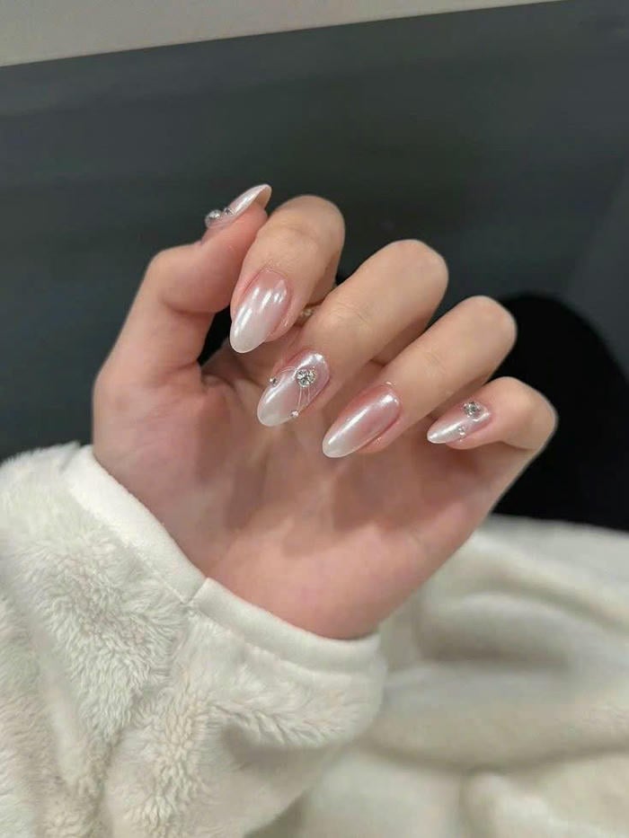 nail trắng gương cực xinh
