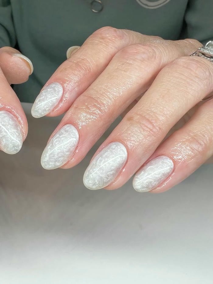 nail trắng ngọc trai