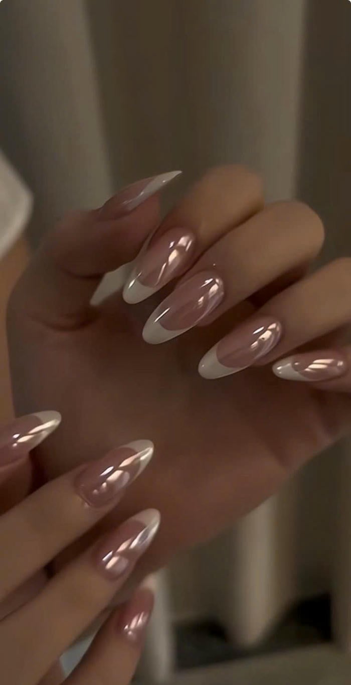nail trắng tráng gương ngọc trai
