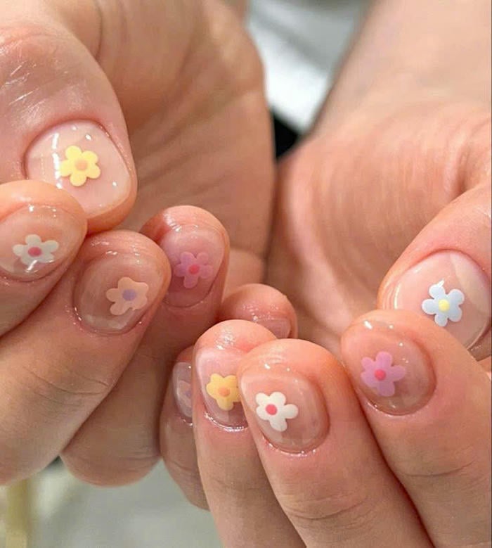 nail vẽ hoa đơn giản đẹp nhất