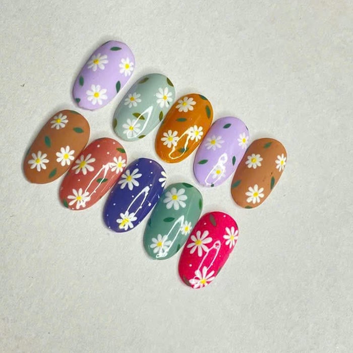 nail vẽ hoa đơn giản