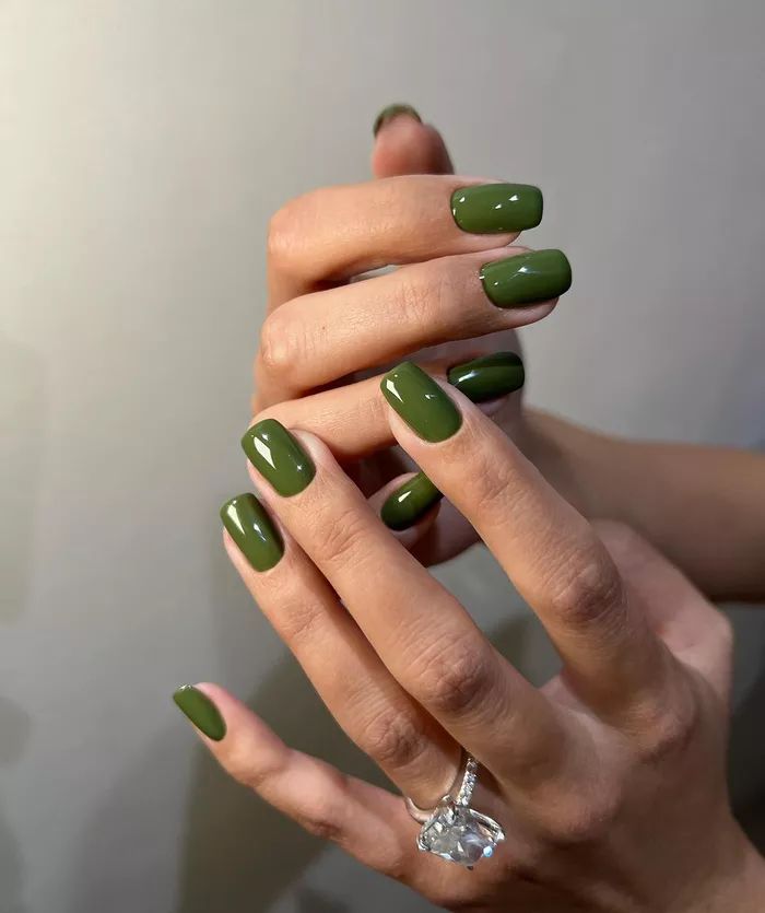 nails xanh lá