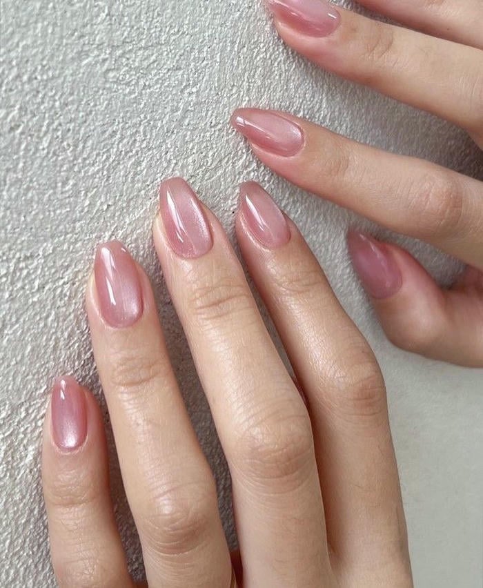 sơn móng mắt mèo