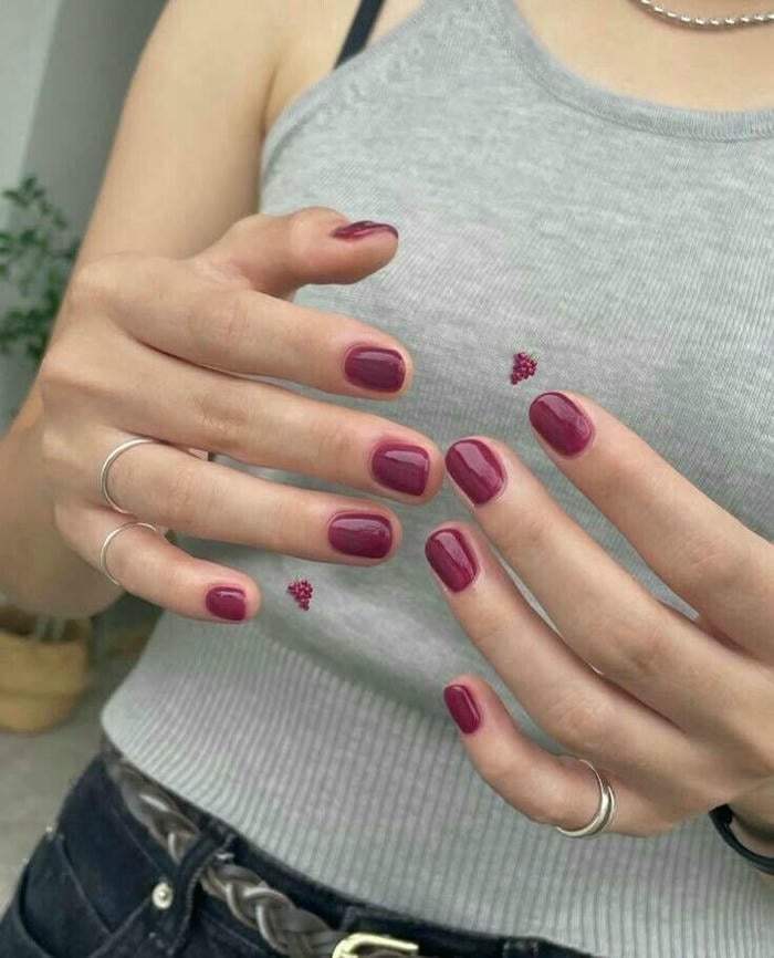 sơn móng tay màu thạch