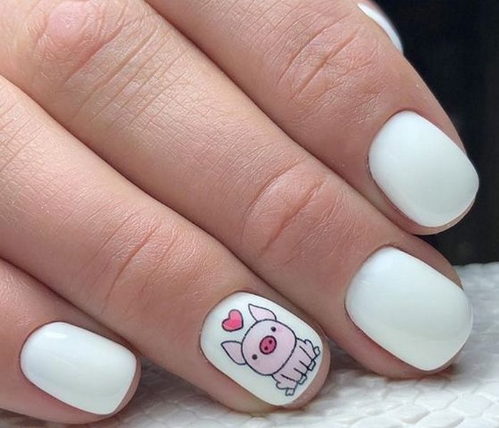 ve-nail-hinh-con-heo-dang-yeu