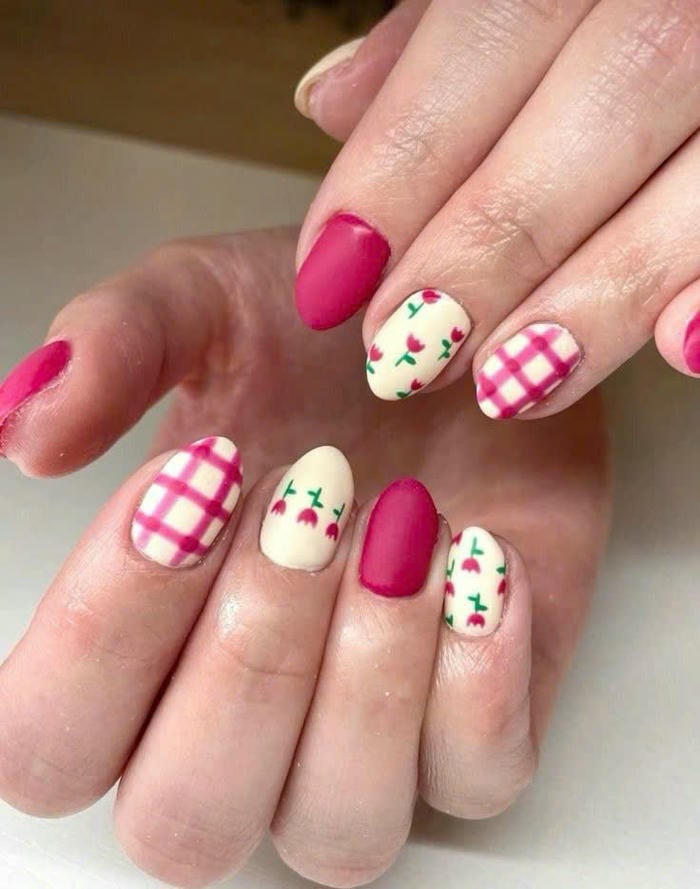 vẽ nail hoa siêu đẹp