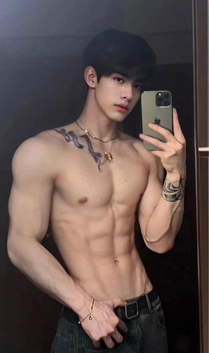 Ảnh ánh nhìn trai đẹp