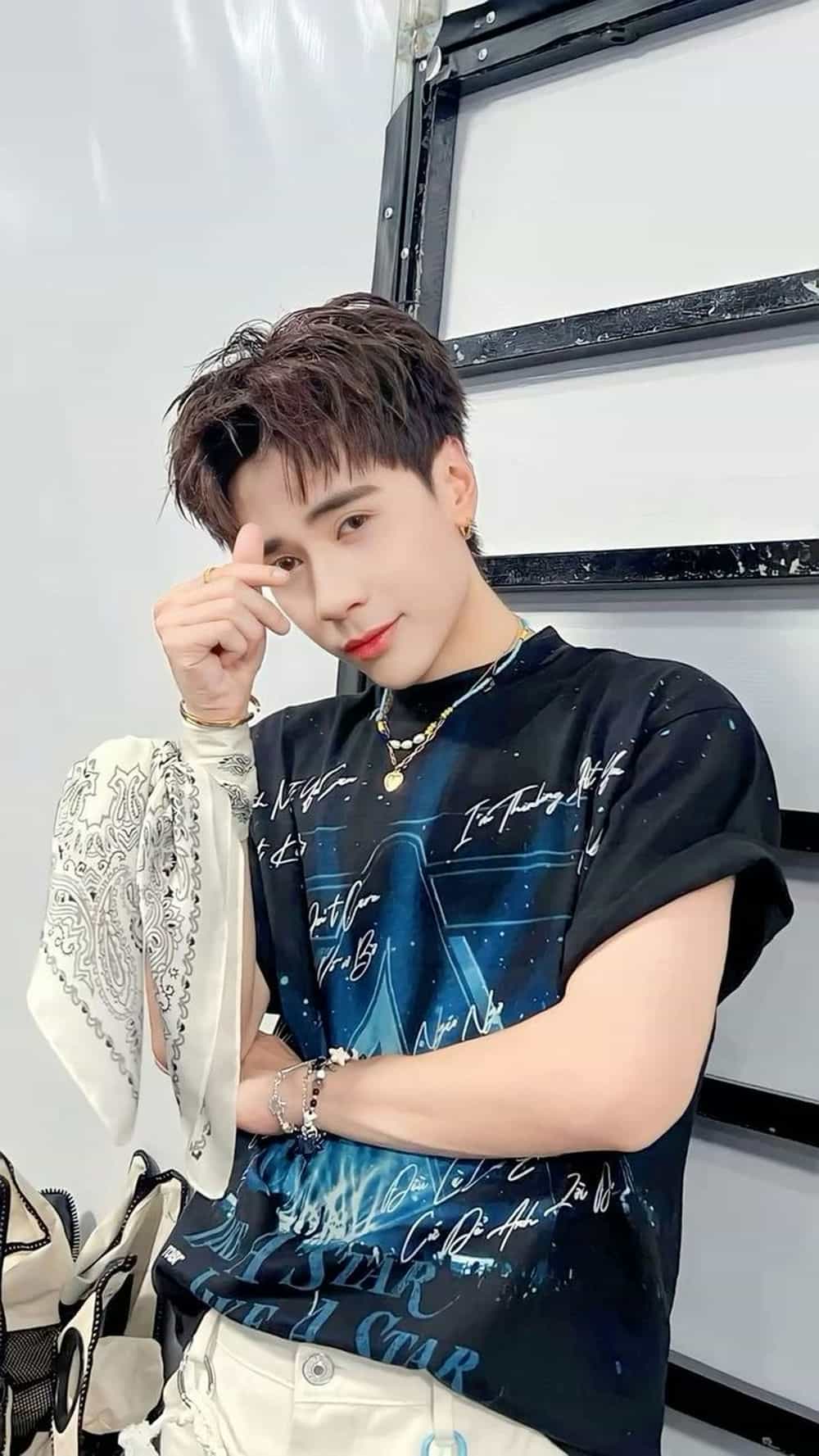 Ảnh chân dung Quang Masterd