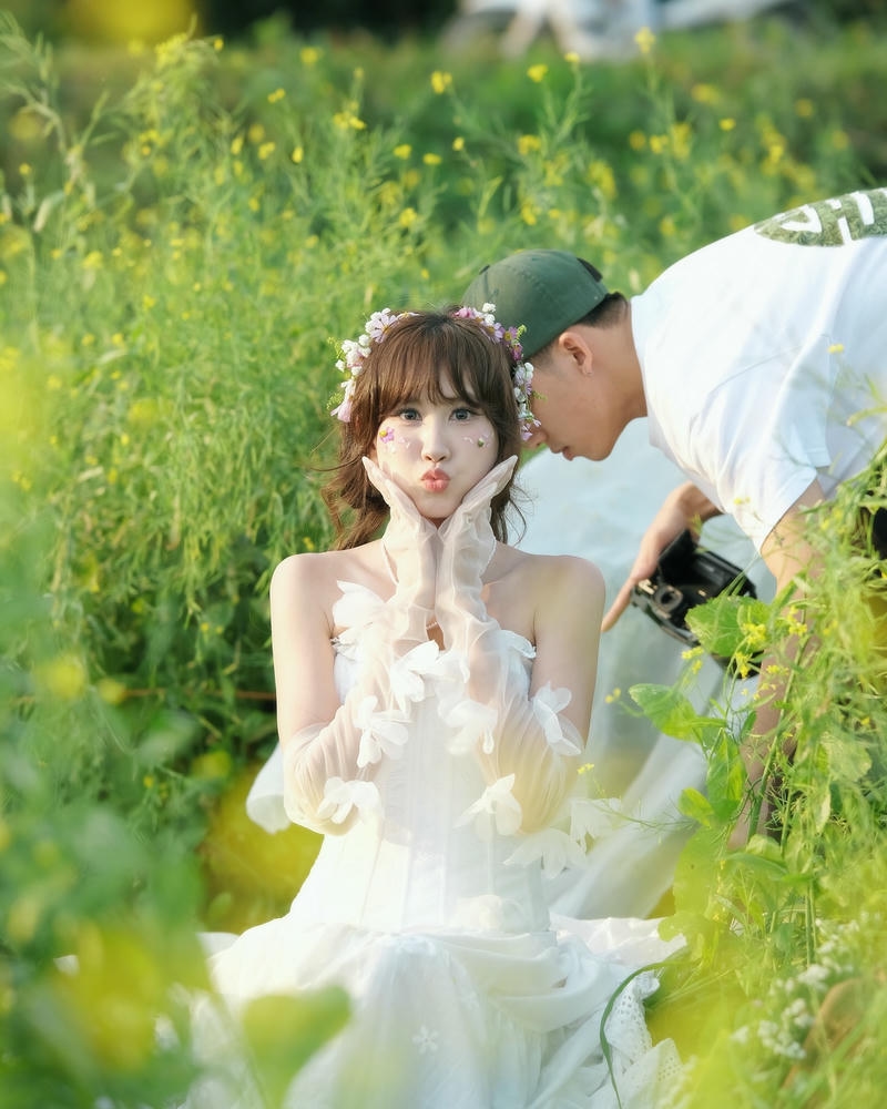 Ảnh gái xinh 2k9 chu môi