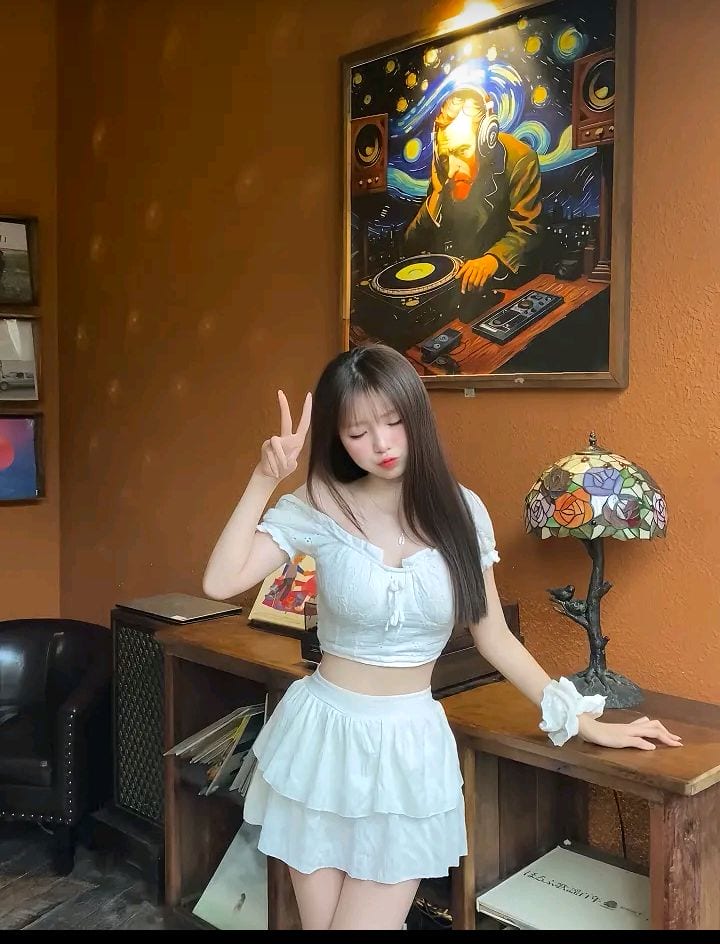 Ảnh gái xinh cute phong cách.