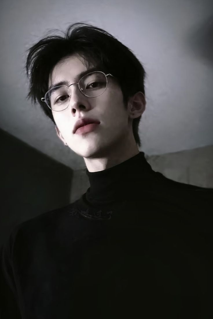 Ảnh sự kiện trai kính