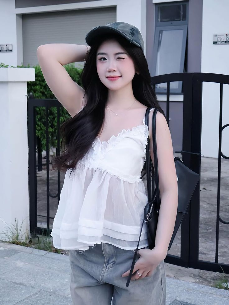 Gái xinh 2k9 nụ cười