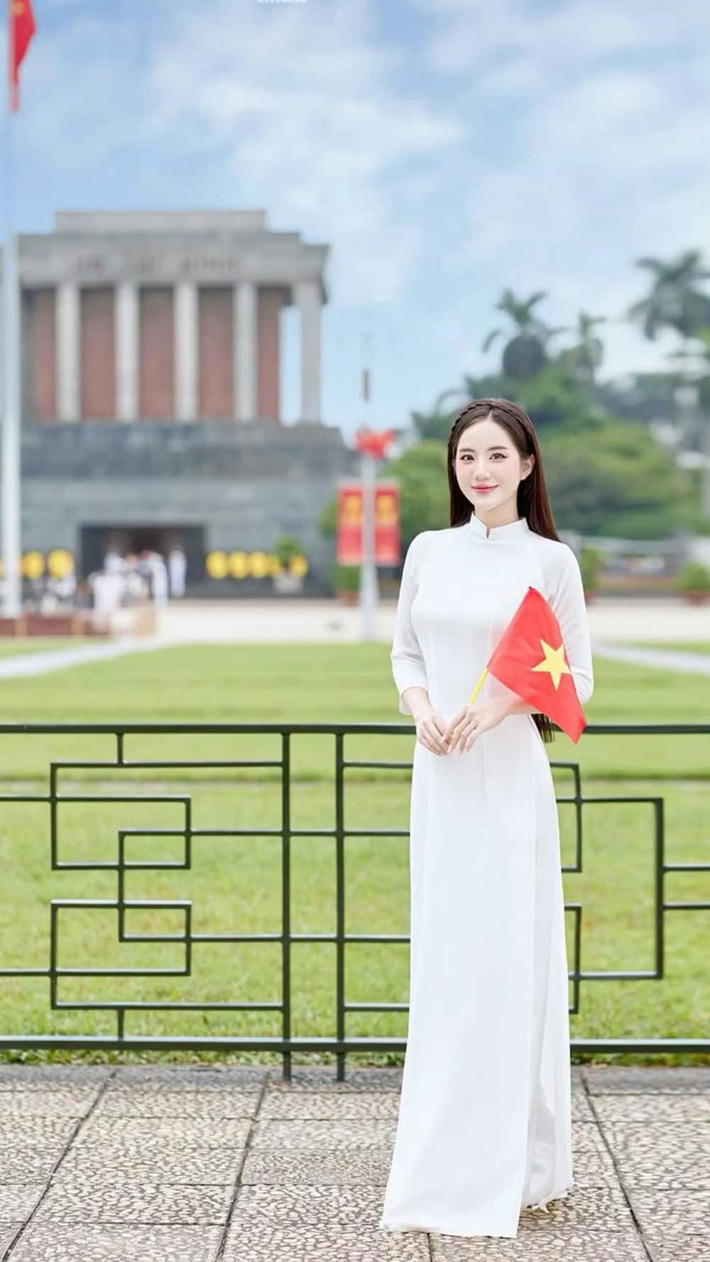 Vẻ đẹp Việt Nam rạng rỡ