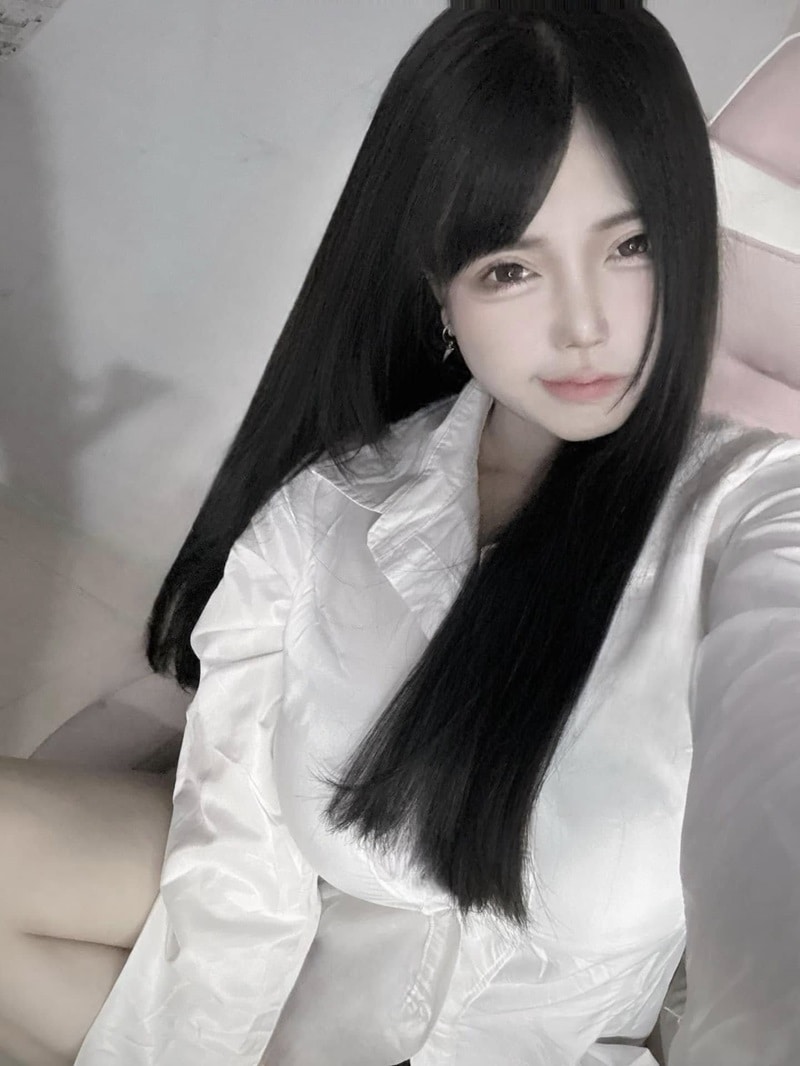 ảnh Pi Tiên trẻ đẹp.