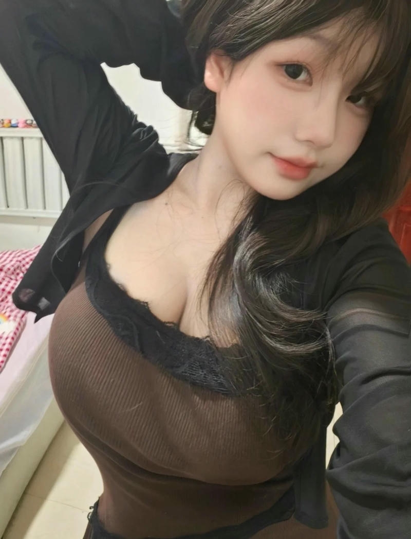 ảnh gái xinh douyin hở ngực