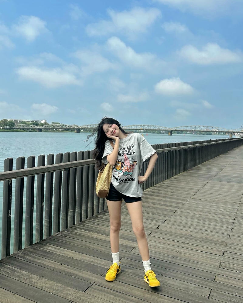 ảnh gái xinh genZ hấp dẫn