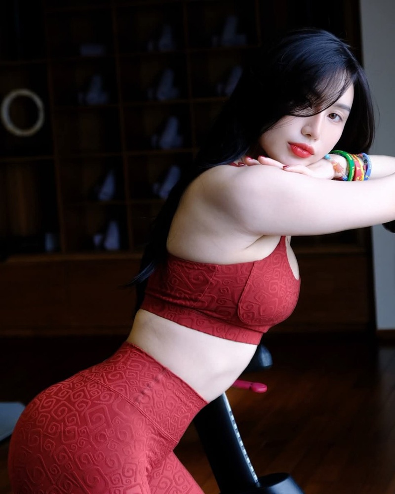 ảnh gái xinh tập gym sexy