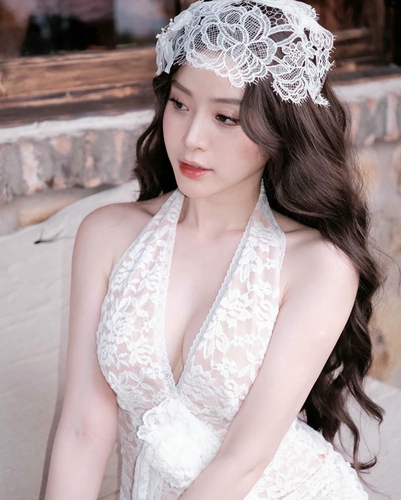ảnh hotgirl tiktok dáng ngon