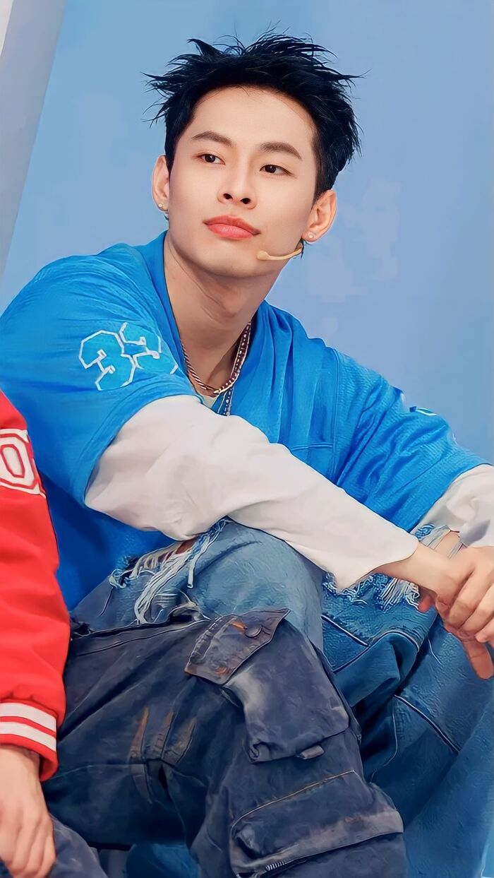 ảnh hurrykng 1