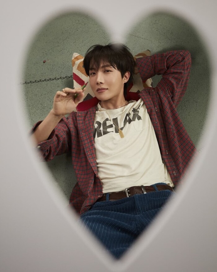 ảnh j-hope 3
