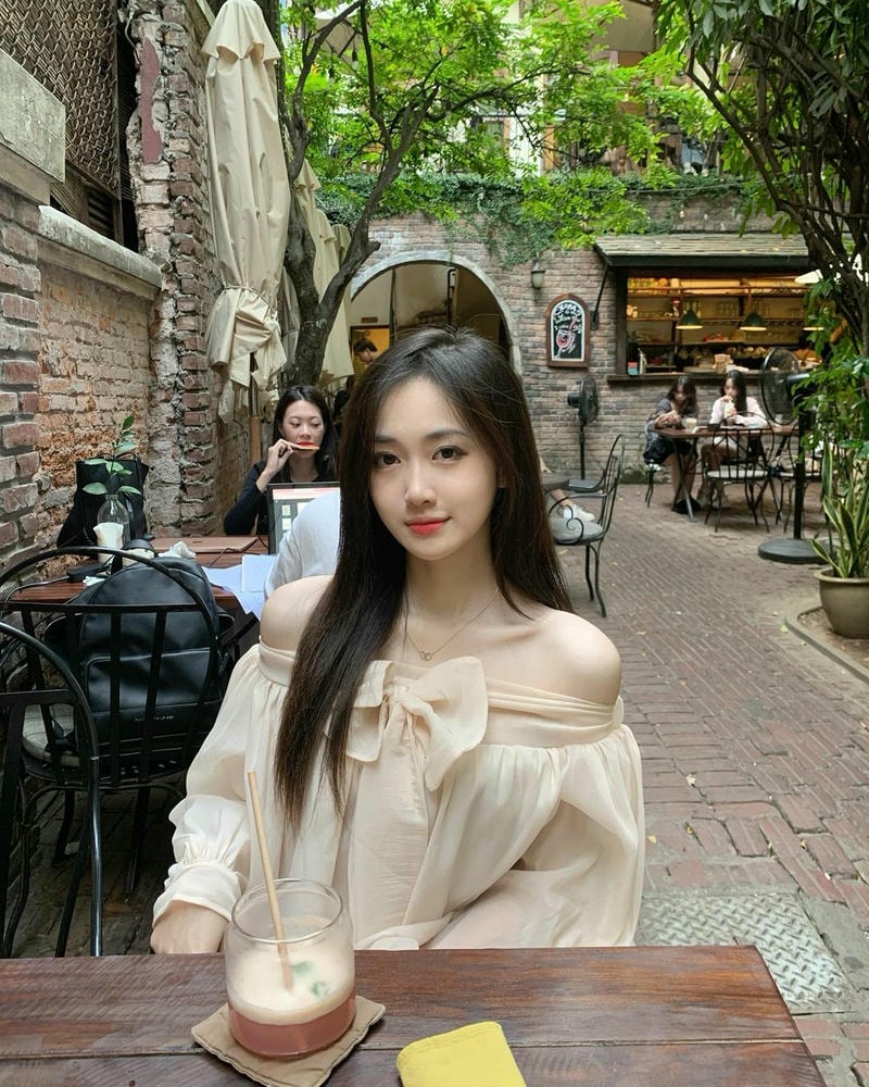 ảnh nền điện thoại gái xinh đáng yêu