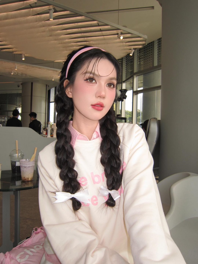ảnh ngọc trinh dịu dàng