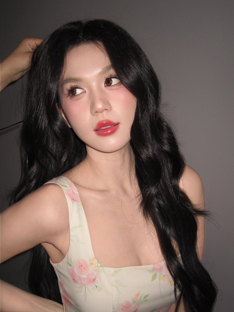 ảnh ngọc trinh zú to