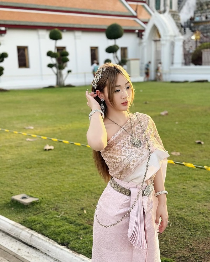 ảnh trần hà linh xinh đẹp