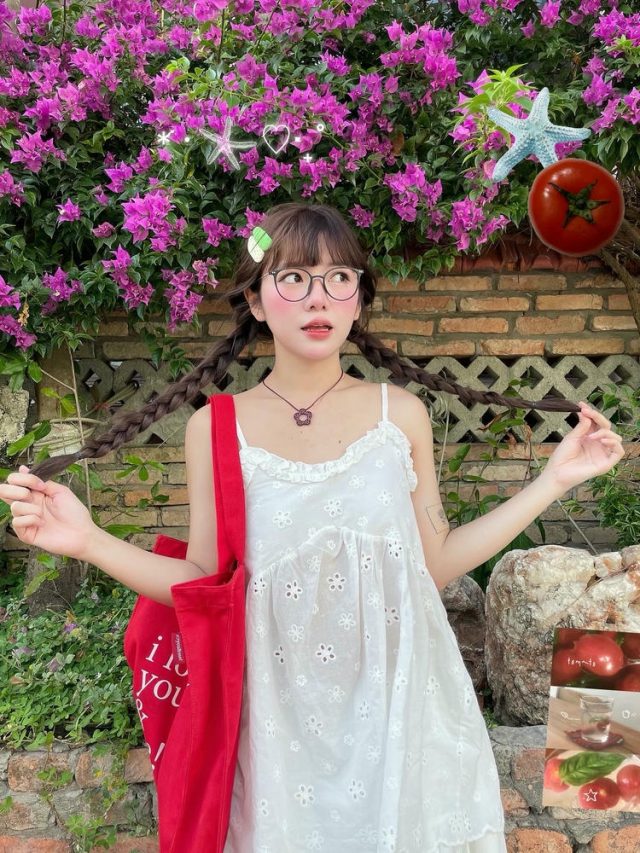 ảnh gái xinh đeo kính đáng yêu