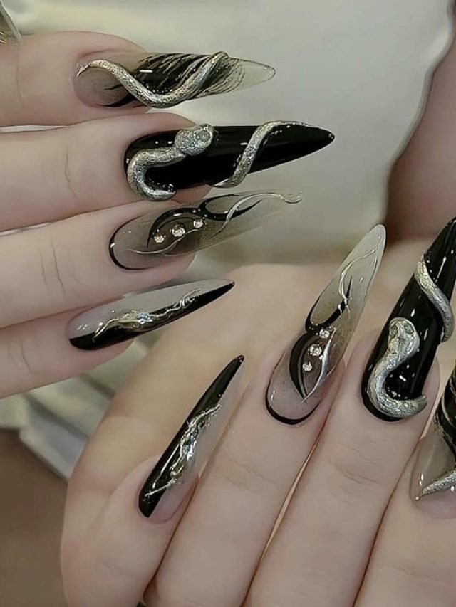 nail con rắn năm