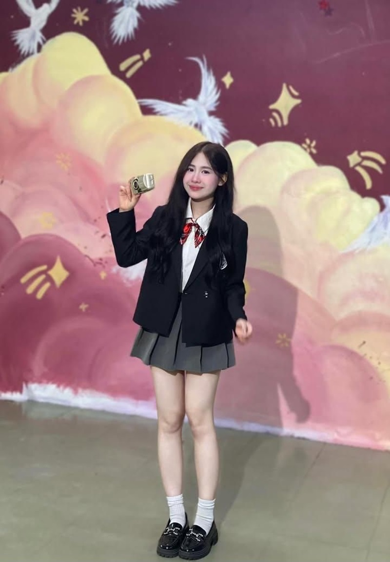 gái xinh học sinh càm camera