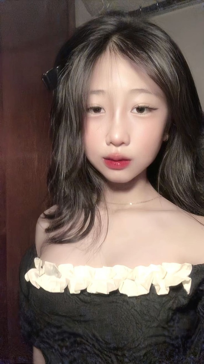gái xinh k12 hở zú