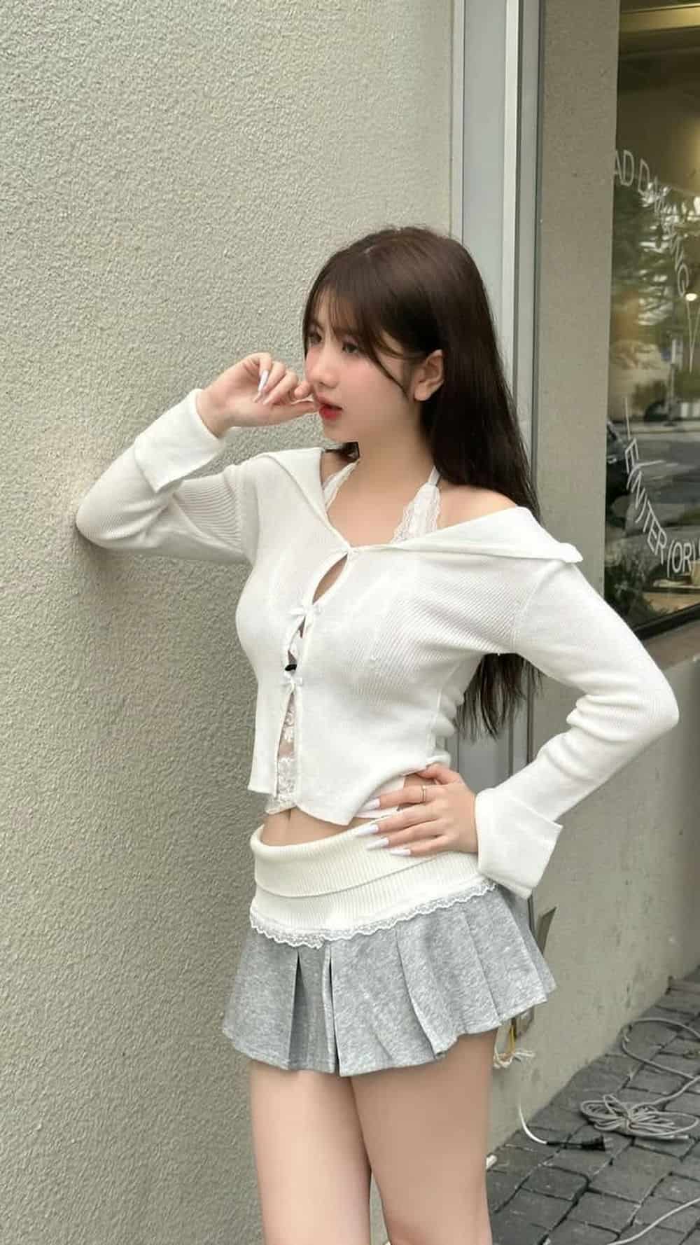 gai xinh onlyfan cuon hut