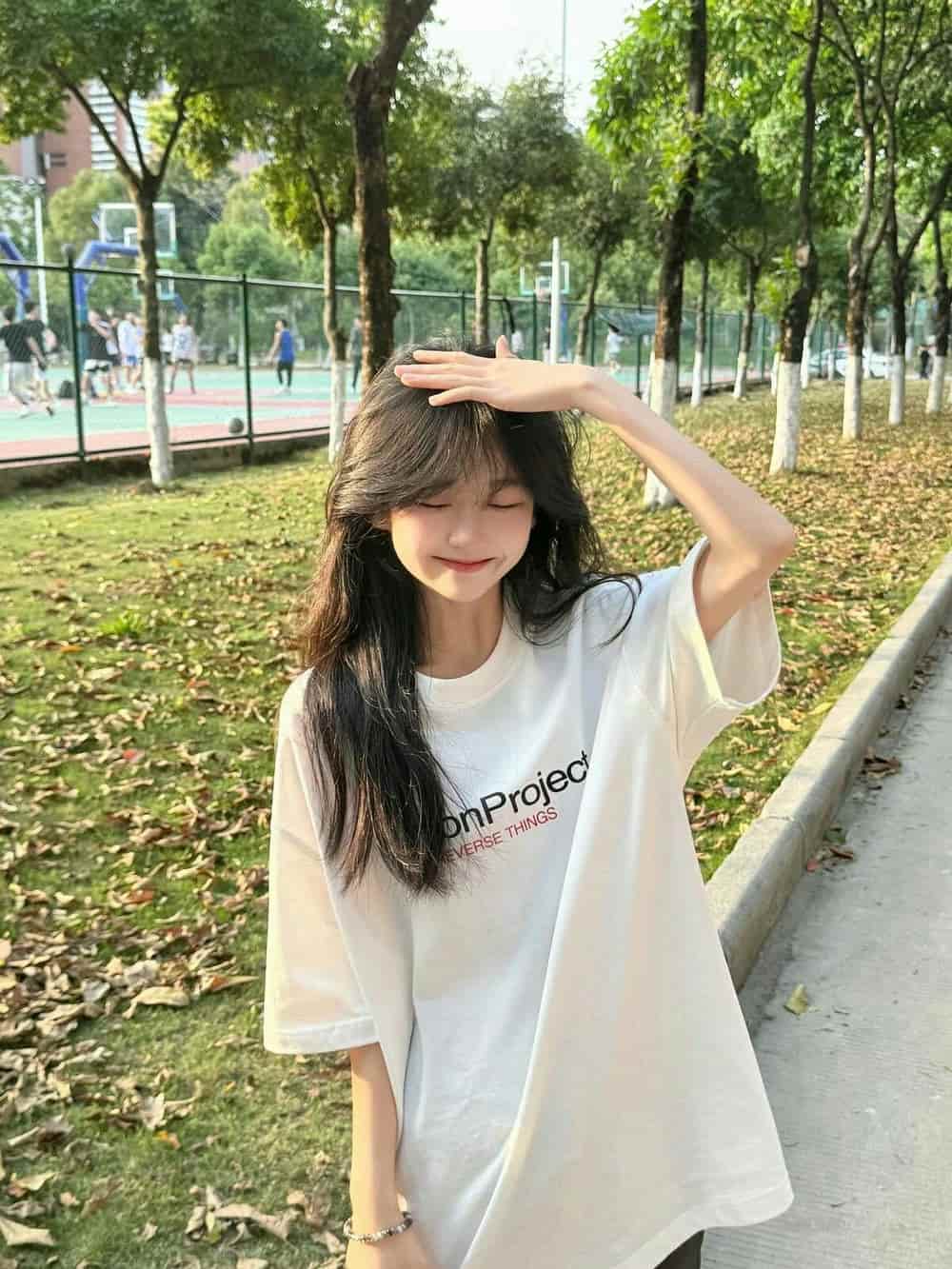 góc chụp gái tóc dài.